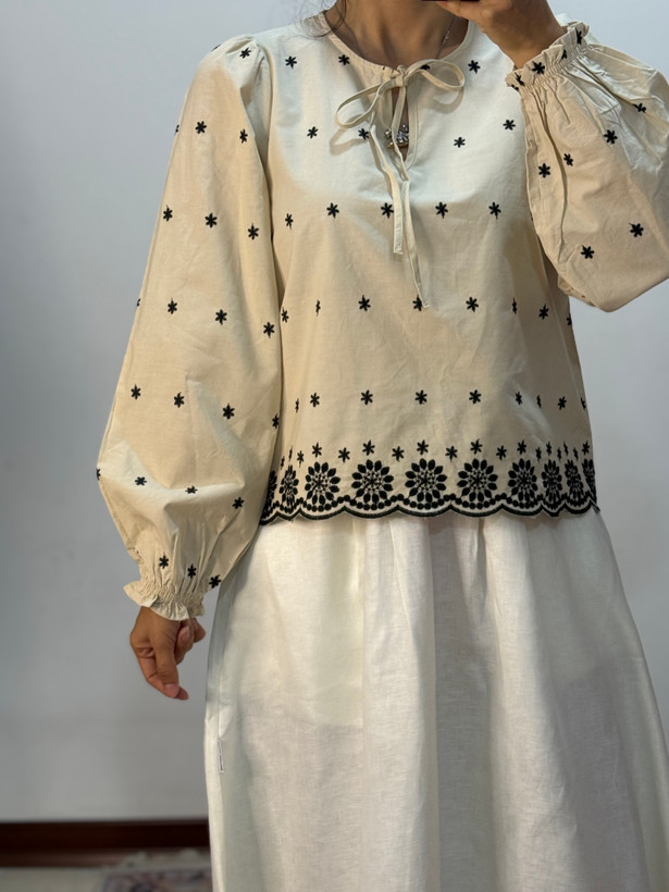 شومیز گلدوزی عروسکی جلو بسته وارداتی